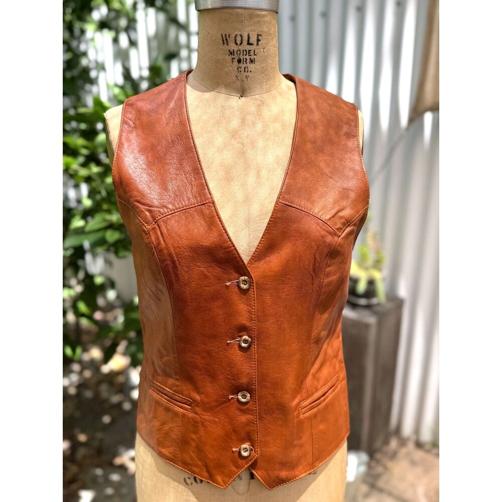 VTG Remy Leather Fashions 100% Leather Caramel Brown 4 Button Boho Vest Size 8